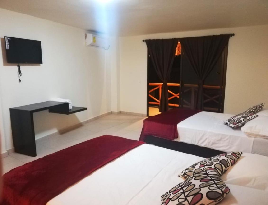 Hotel Sierra Linda Сілітла Екстер'єр фото