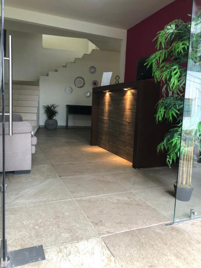 Hotel Sierra Linda Сілітла Екстер'єр фото